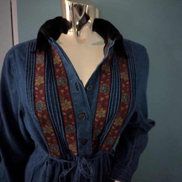 Vintage denim dress by Erika & Co - Picture 5 of 10